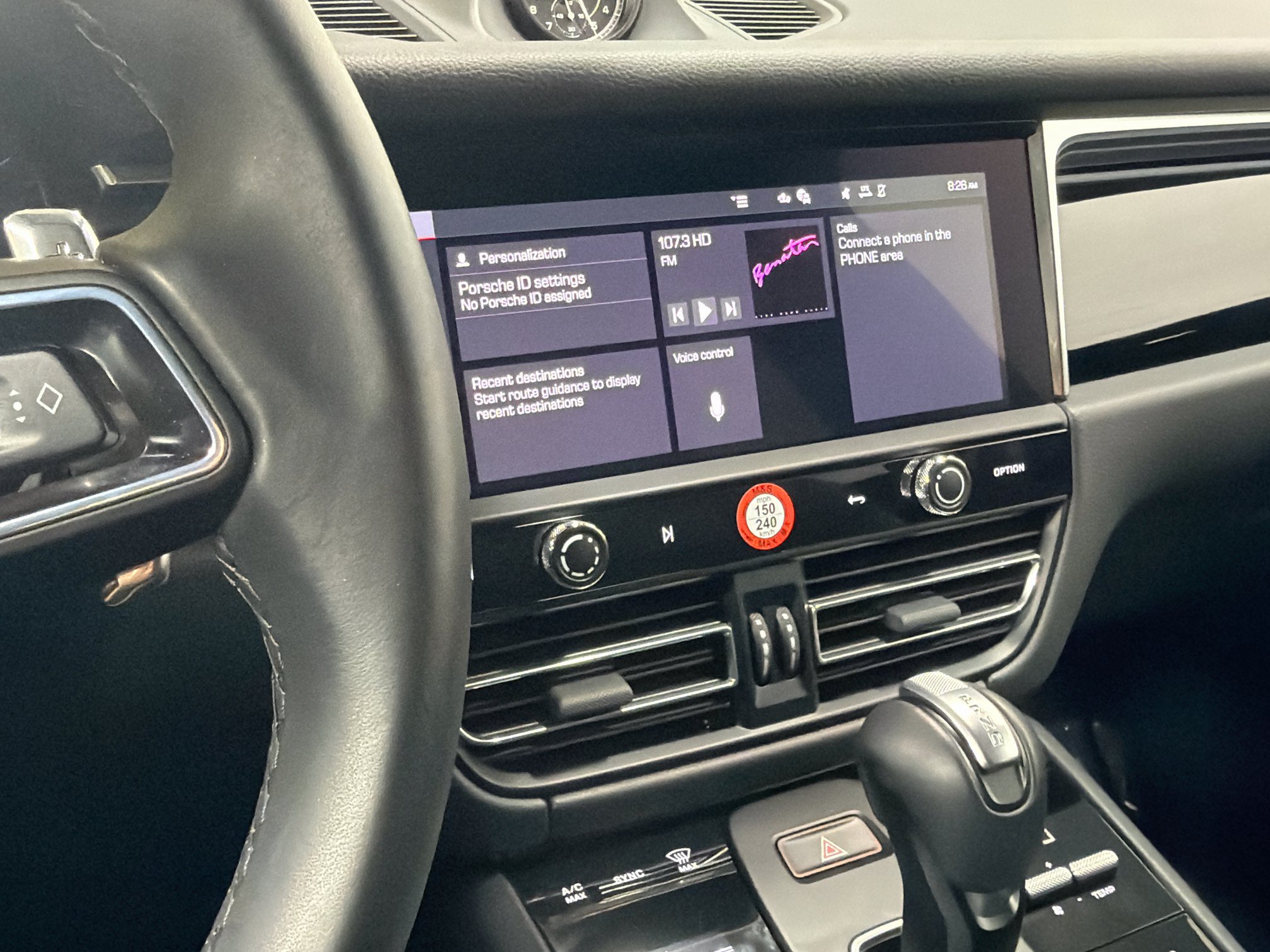 Certified 2026 Porsche Macan AWD/4WD image 26