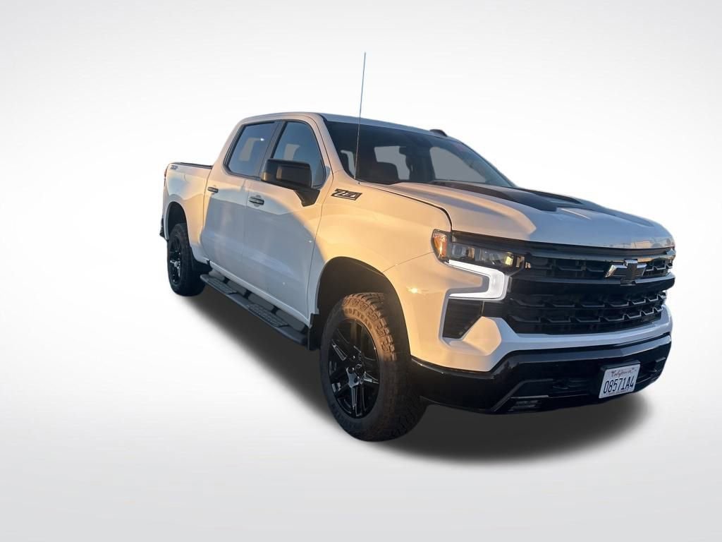 Certified 2024 Chevrolet Silverado 1500 LT Trail Boss w/ Convenience Package II image 9