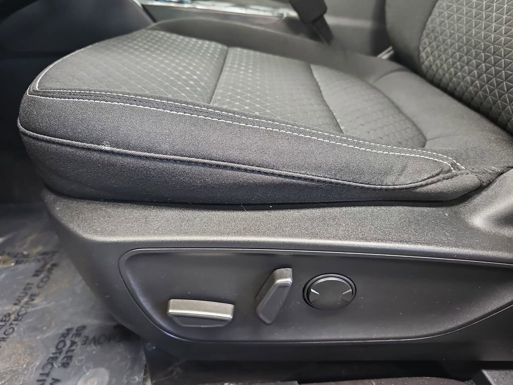 Used 2023 Ford Escape Active w/ Cold Weather Package image 28
