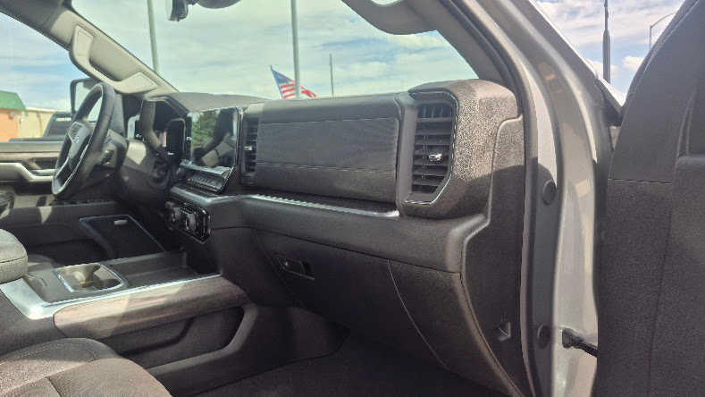 Used 2026 Chevrolet Silverado 2500 LTZ w/ Trail Boss Package AWD/4WD image 25