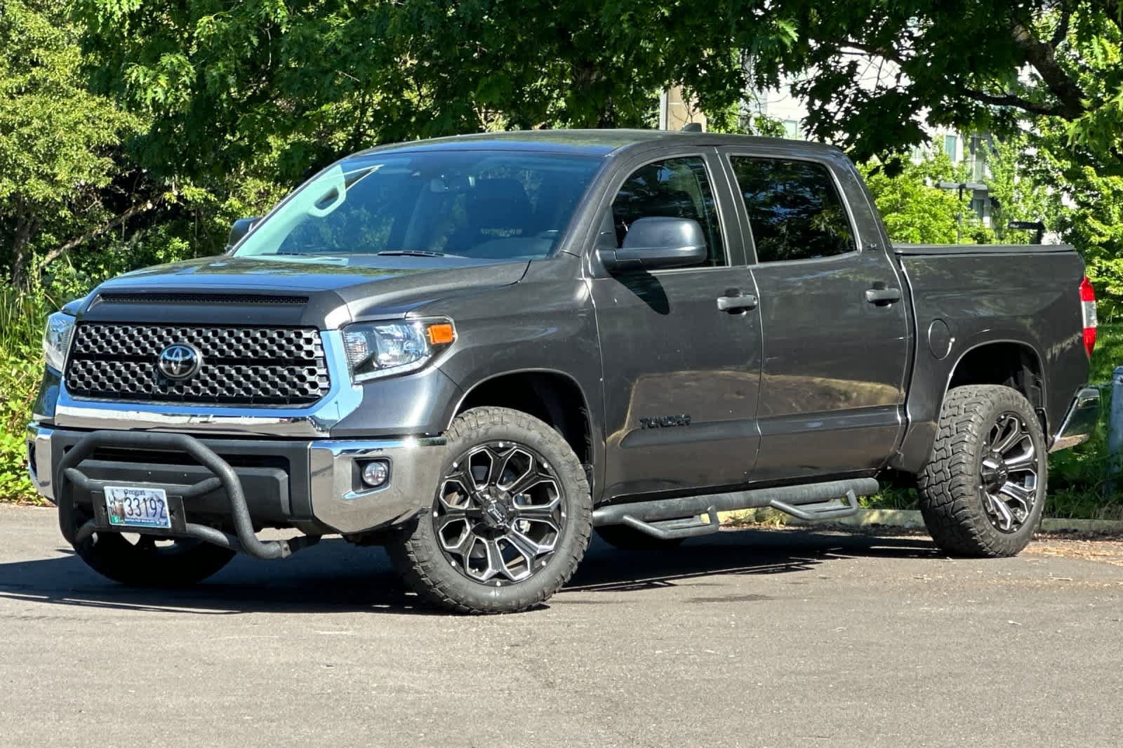 Used 2020 Toyota Tundra SR5 w/ SR5 Upgrade Package RWD image 1
