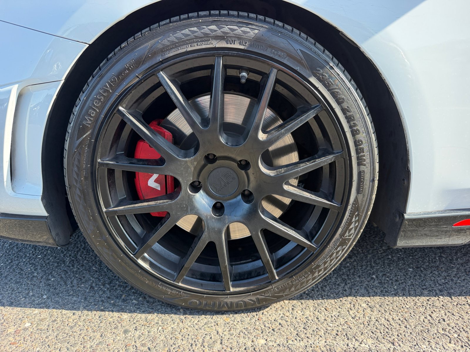 Used 2020 Hyundai Veloster N w/ Performance Package FWD image 26