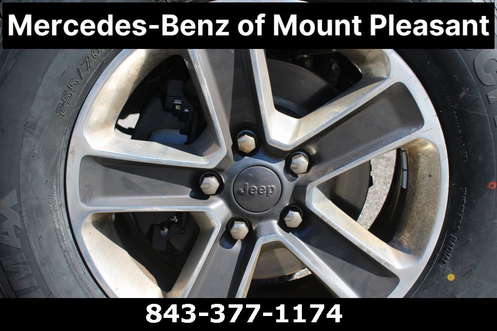 Used 2018 Jeep Wrangler Unlimited Sahara image 18