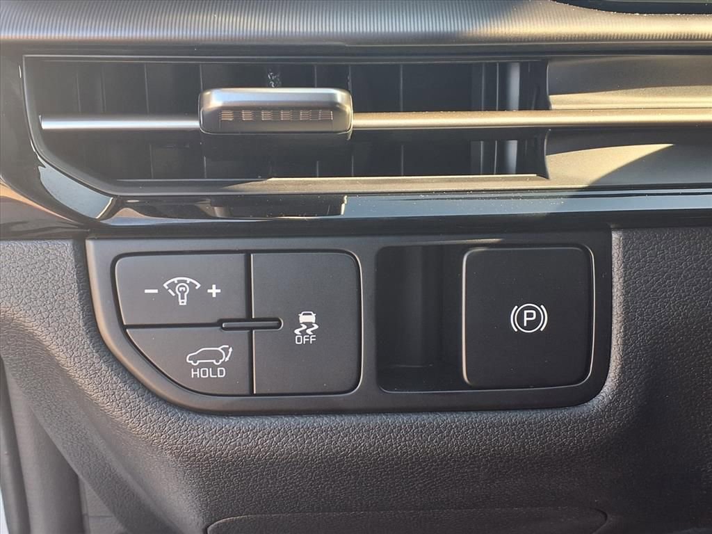 New 2026 Kia Sportage EX w/ EX Panorama Roof Package image 5