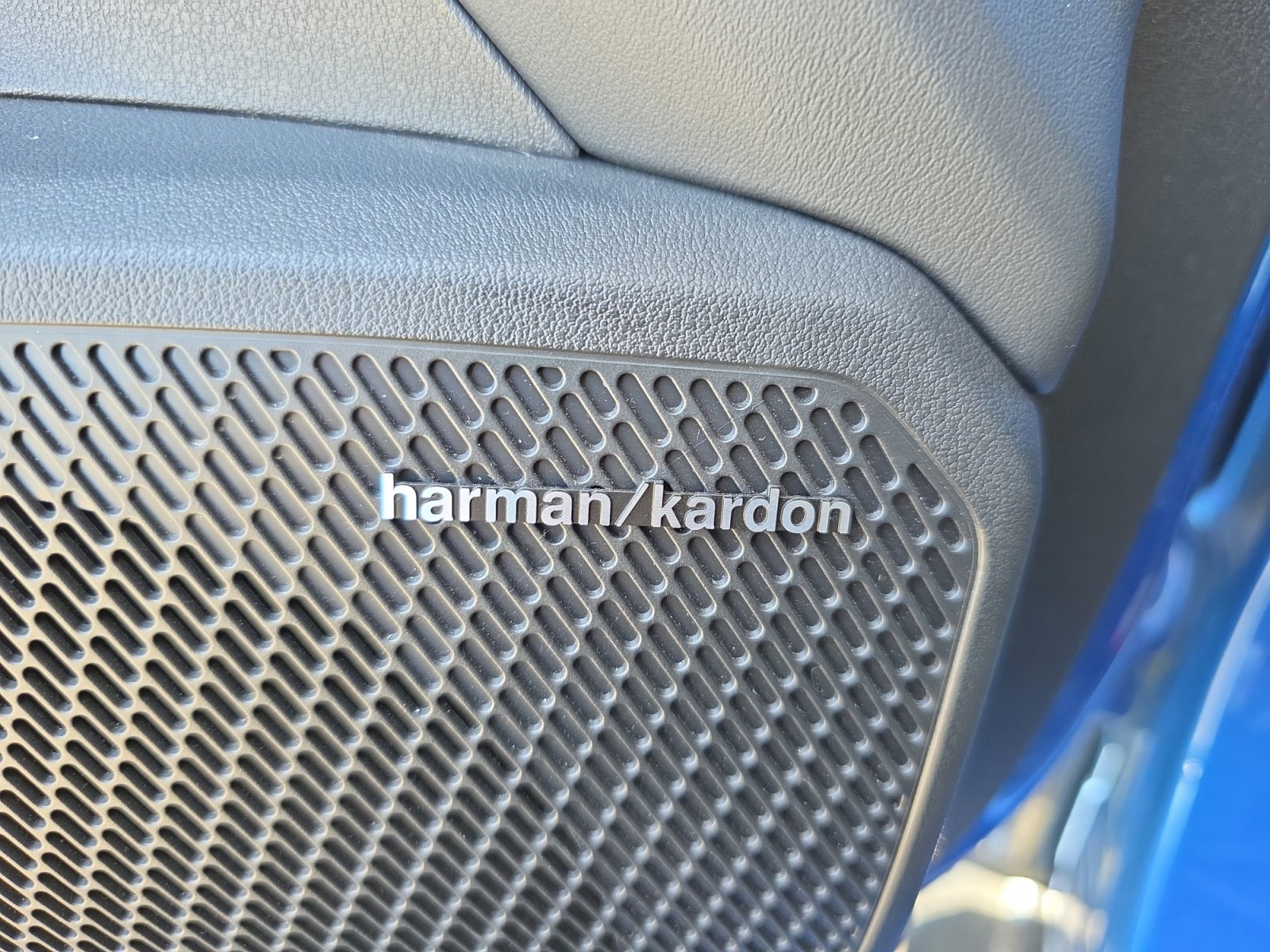 Used 2025 Kia K4 GT-Line w/ GT-Line Premium Package image 24