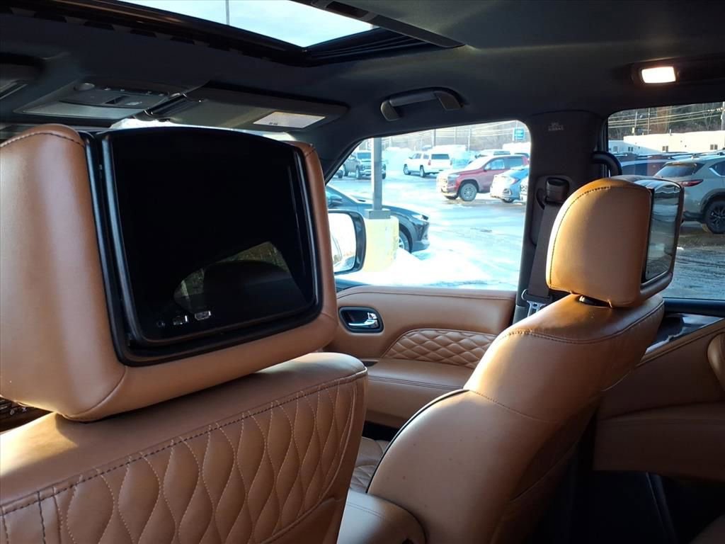 Used 2023 INFINITI QX80 Sensory w/ All-Season Package image 17