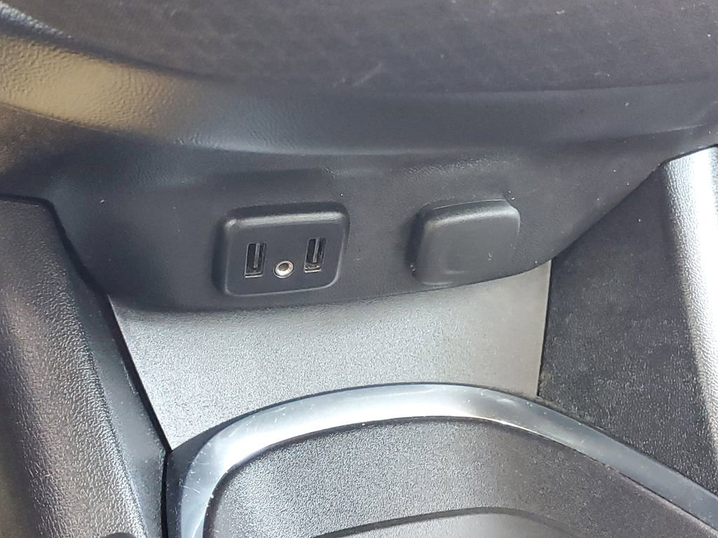 Used 2017 Chevrolet Malibu LT FWD image 24