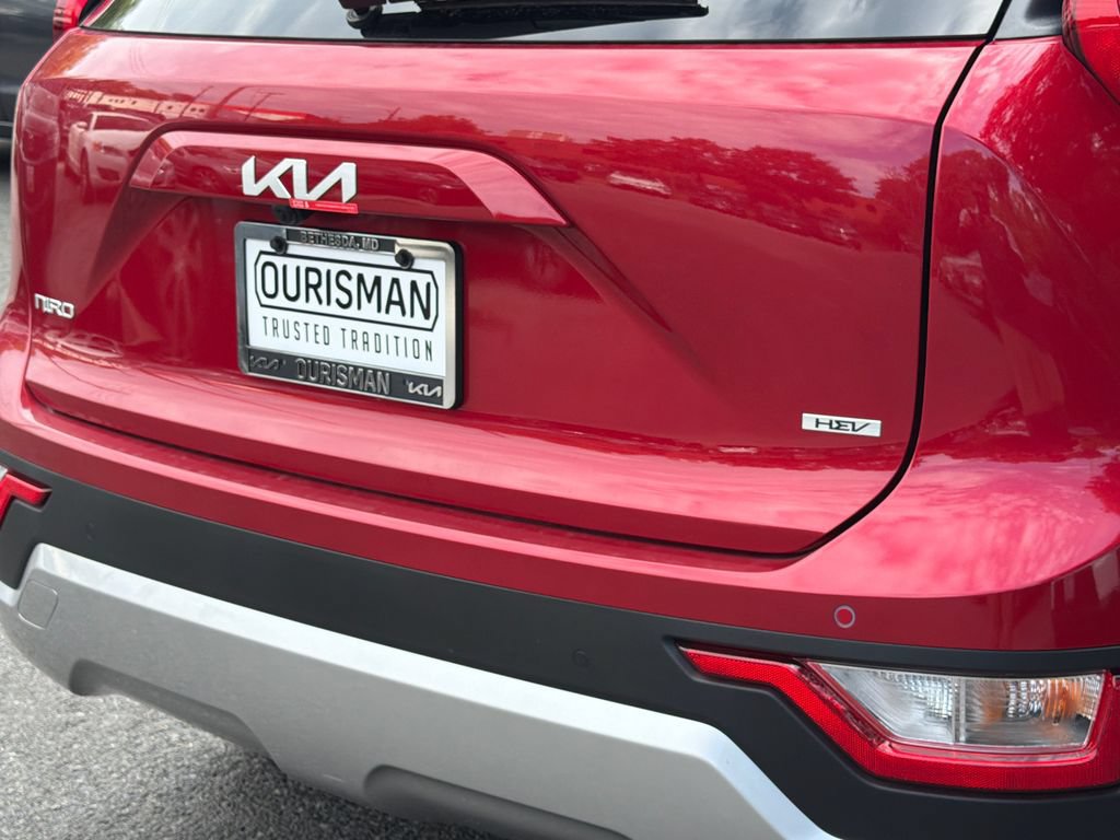 New 2026 Kia Niro EX FWD image 5