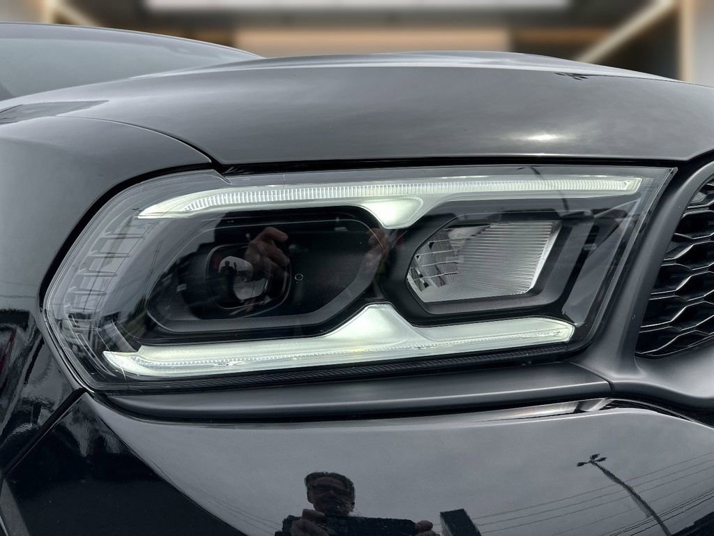 Used 2023 Dodge Durango R/T AWD/4WD image 10