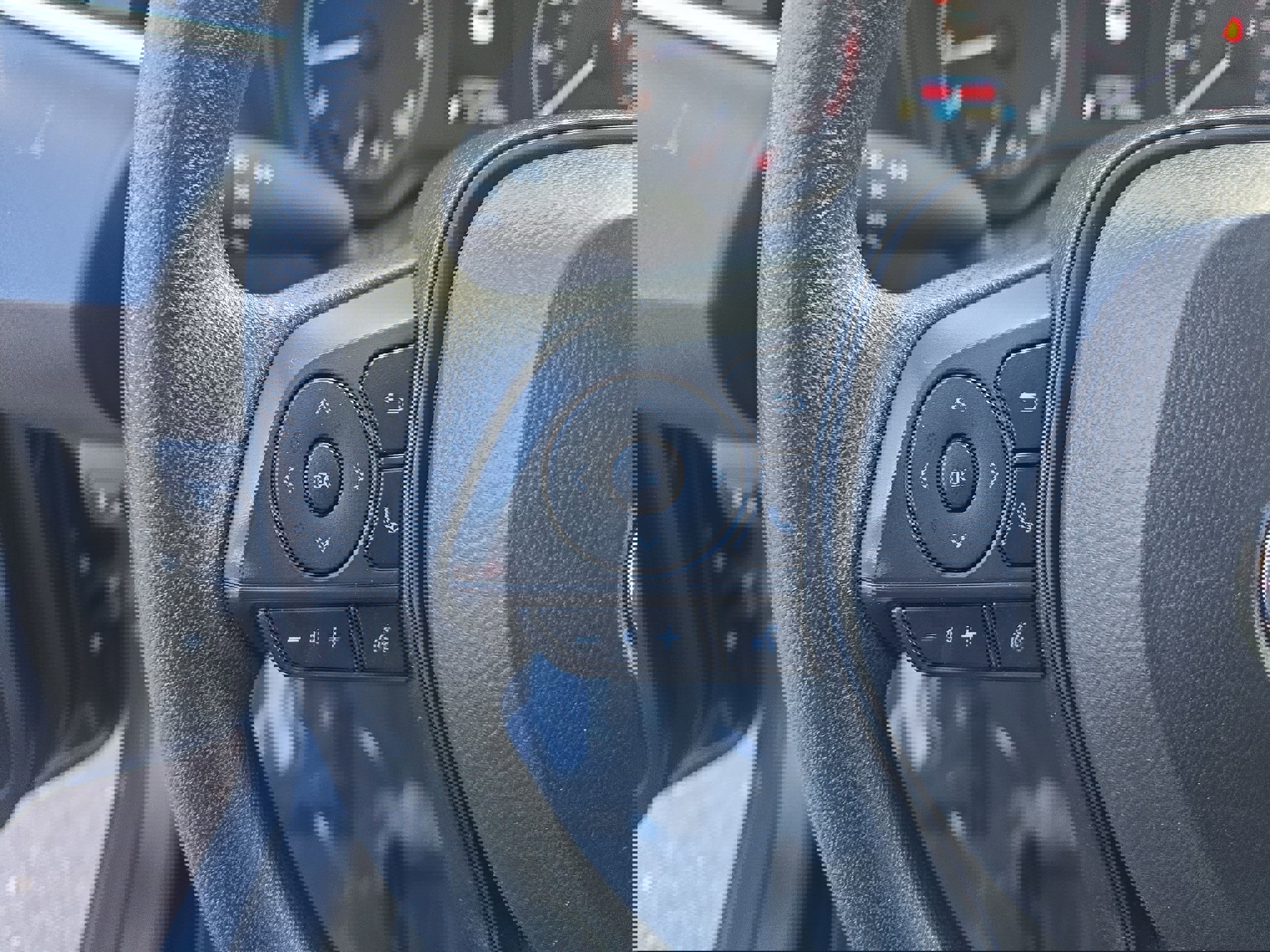 Used 2024 Toyota Corolla LE image 18