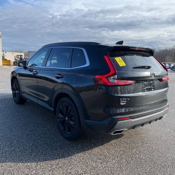 Used 2024 Honda CR-V Sport Touring image 9