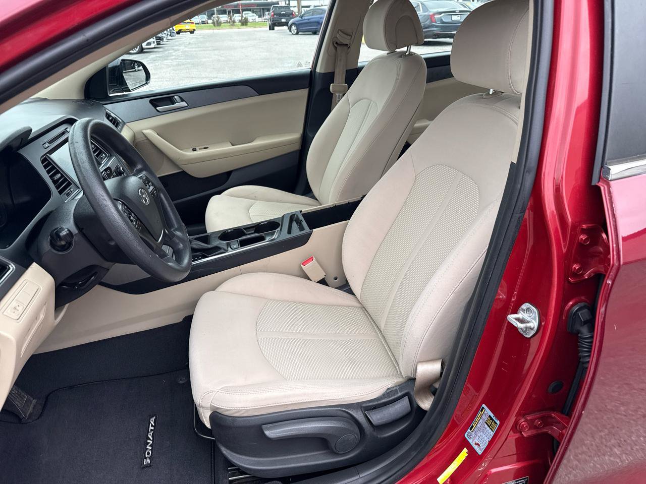 Used 2017 Hyundai Sonata SE FWD image 9