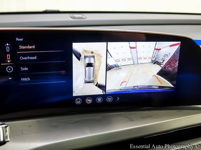 New 2026 Cadillac Vistiq Sport w/ LPO, Floor Liner Package image 15