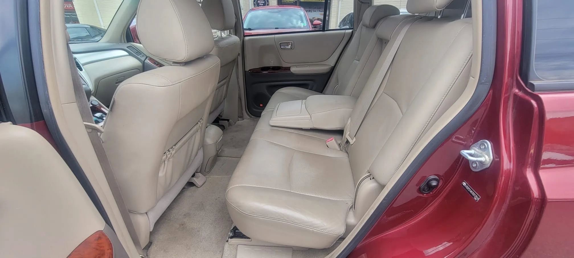 Used 2007 Toyota Highlander Sport image 10