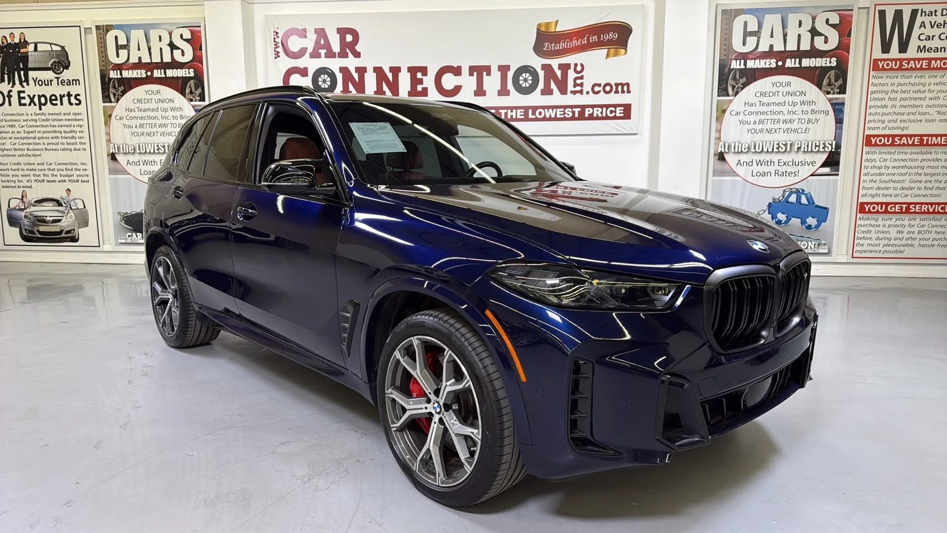 Used 2024 BMW X5 M60i AWD/4WD image 1