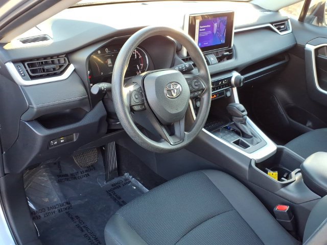 Certified 2024 Toyota RAV4 LE AWD/4WD image 17