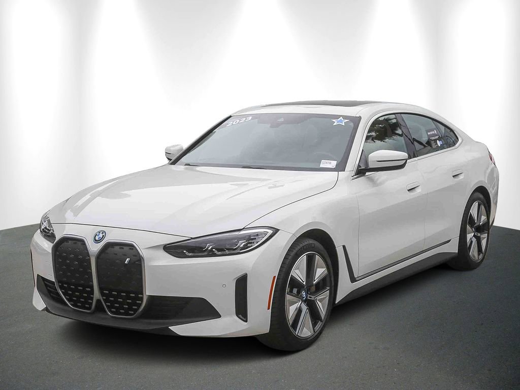 Certified 2023 BMW i4 eDrive35 RWD image 3