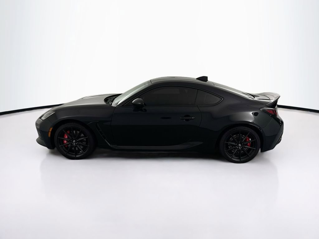 Used 2025 Toyota GR86 Premium w/ Performance Package RWD image 8