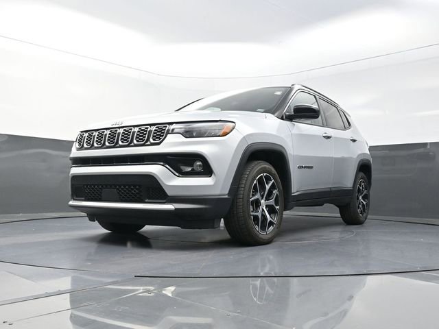 Used 2024 Jeep Compass Limited AWD/4WD image 23