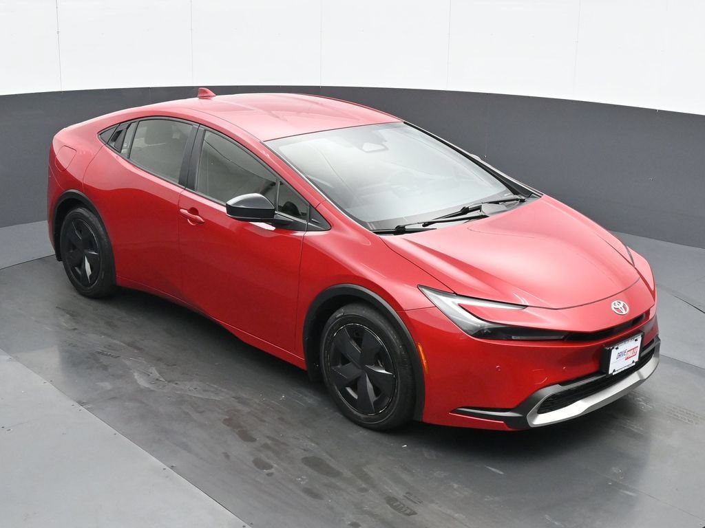 Used 2023 Toyota Prius Prime FWD image 28