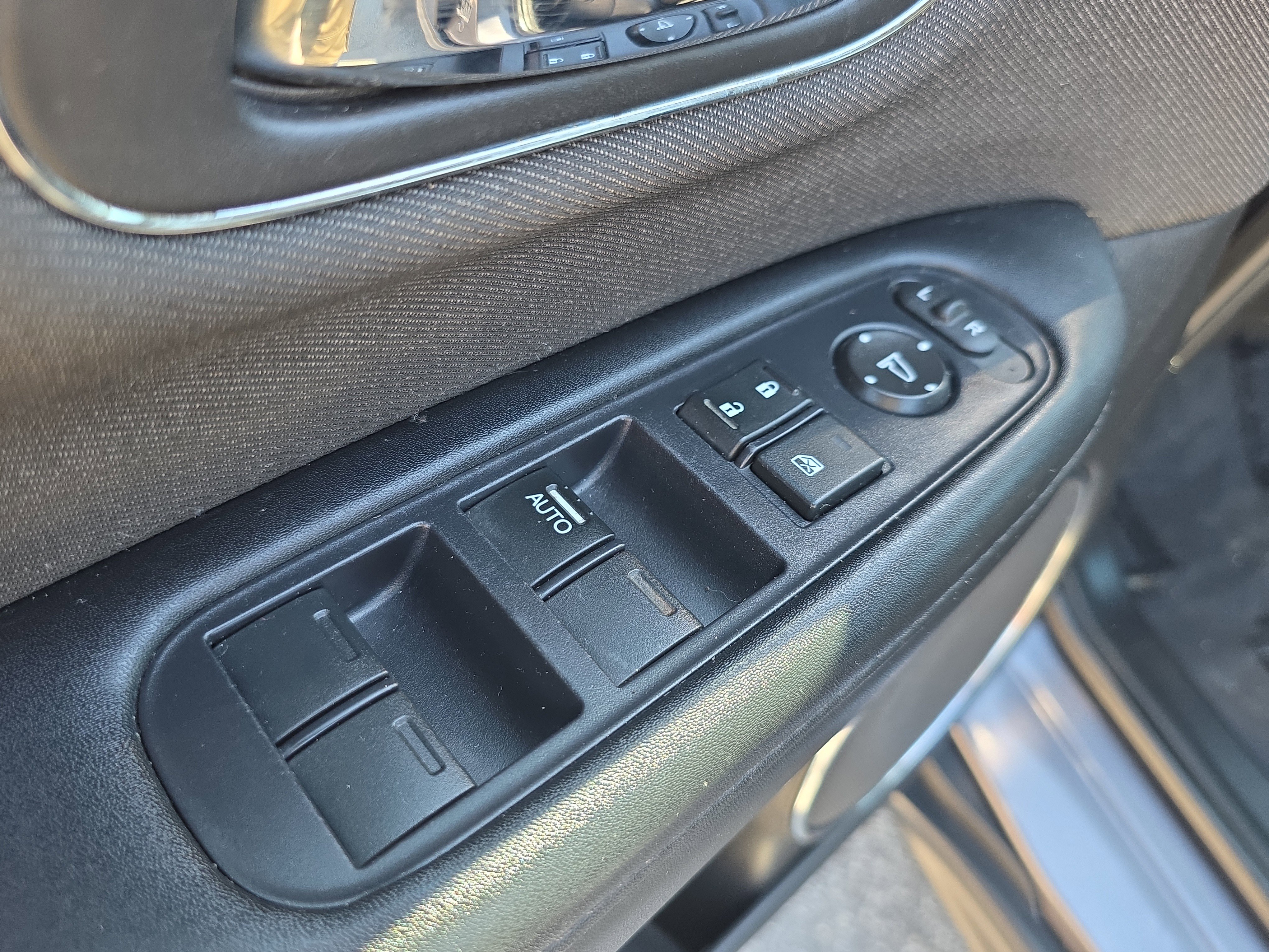 Used 2019 Honda HR-V EX image 22