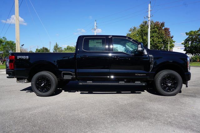New 2026 Ford F350 Lariat w/ Black Appearance Package image 8