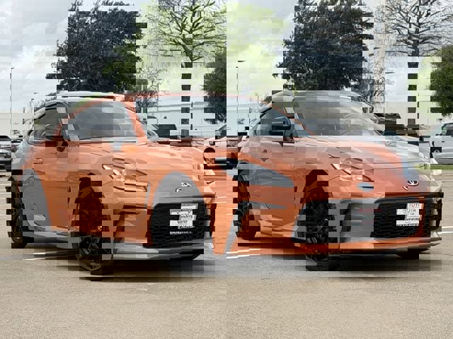 Used 2023 Toyota GR86 10th Anniversary SE image 2