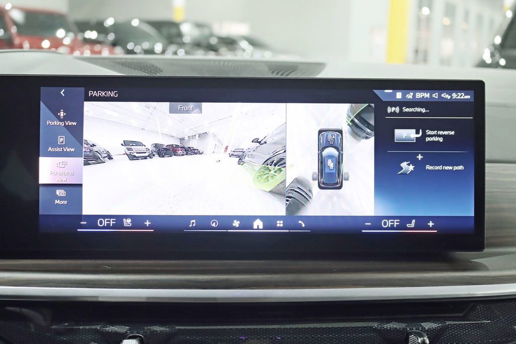 Used 2024 BMW X5 xDrive40i w/ M Sport Package image 20