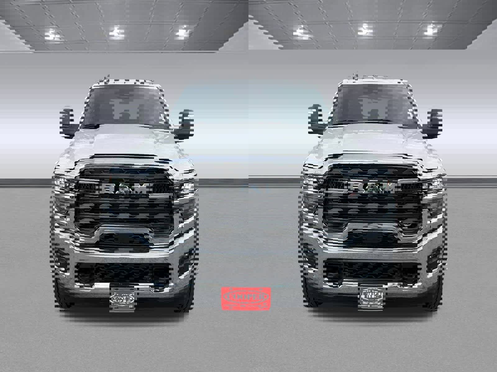 New 2026 RAM 5500 Tradesman w/ Chrome Appearance Group image 2