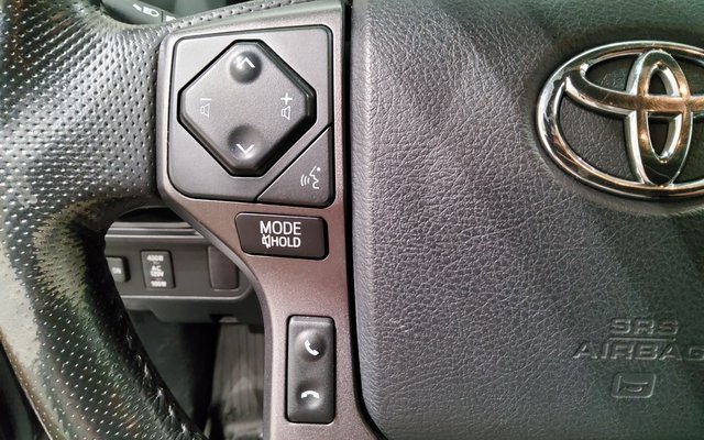 Used 2016 Toyota Tacoma TRD Off-Road image 26