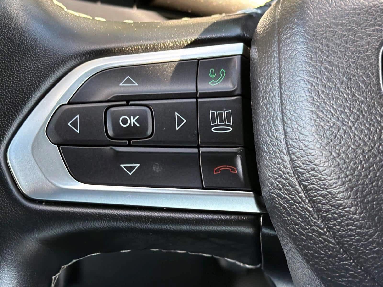 Used 2022 Jeep Compass High Altitude AWD/4WD image 14
