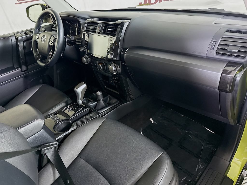 Certified 2023 Toyota 4Runner TRD Off-Road Premium w/ Off Road Premium Plus Package AWD/4WD image 32