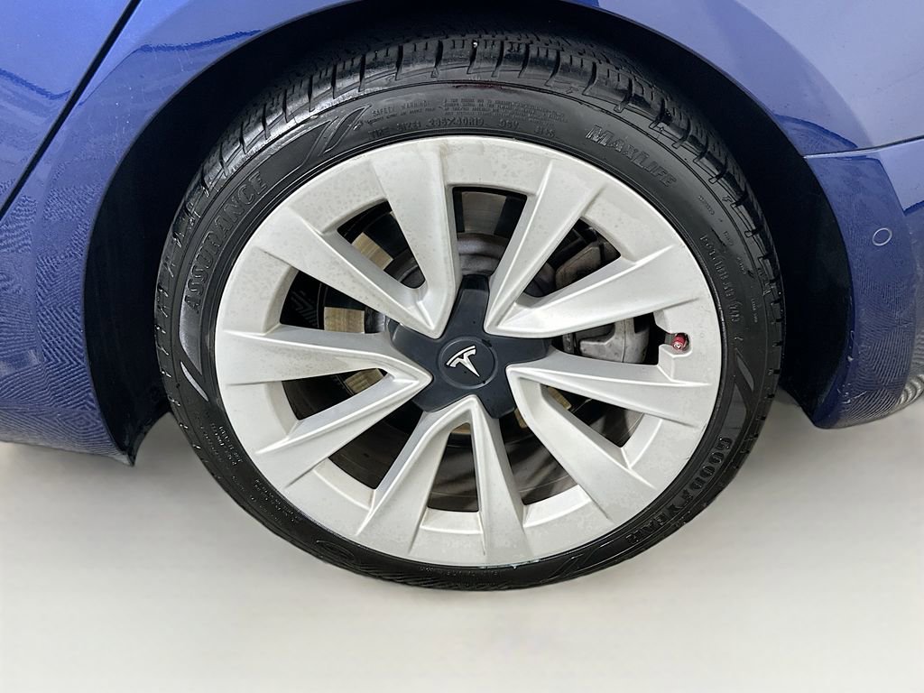 Used 2021 Tesla Model 3 Standard Range Plus image 24