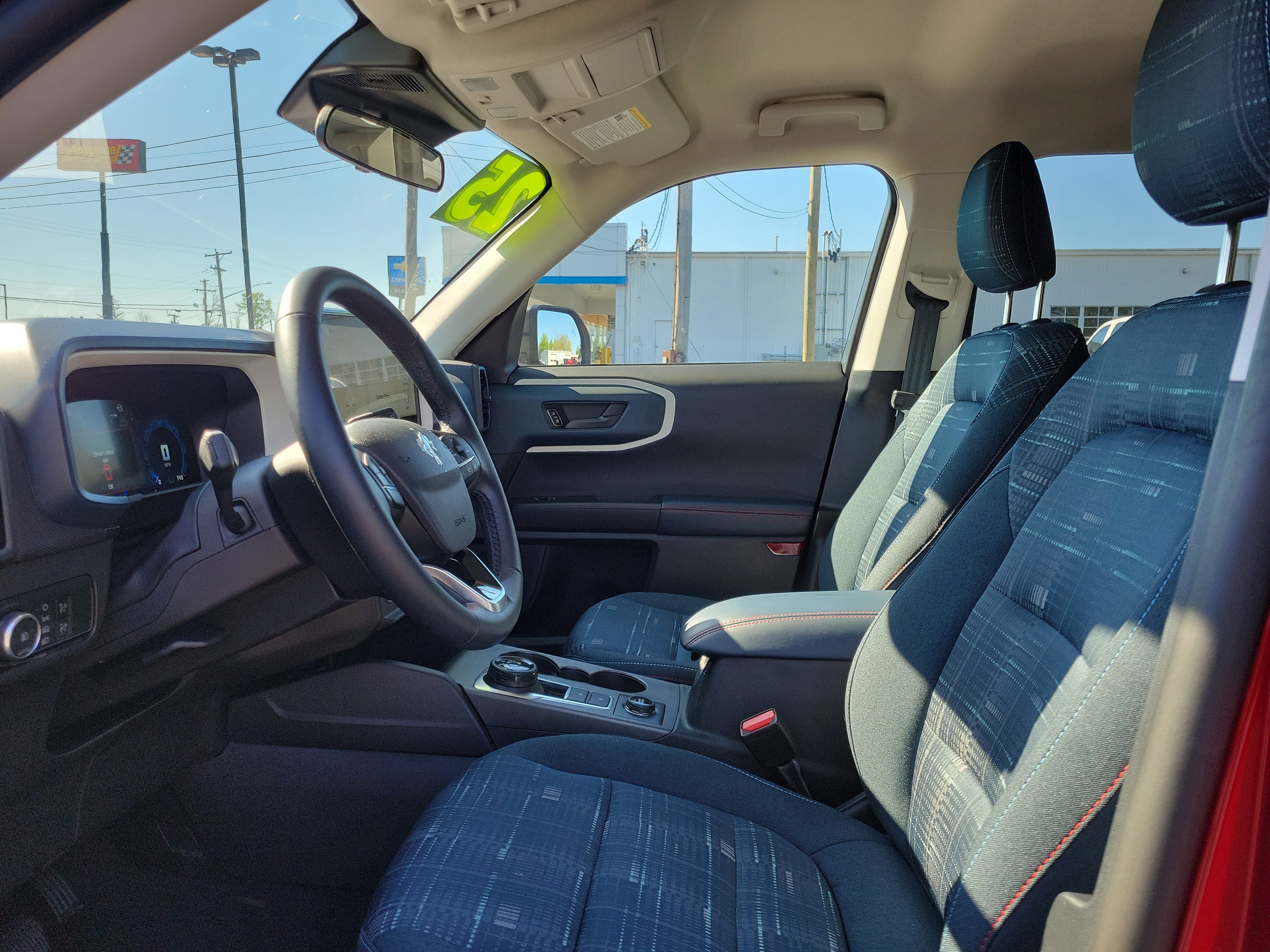 Used 2025 Ford Bronco Sport Heritage w/ Convenience Package image 15