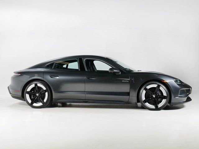 New 2025 Porsche Taycan image 8
