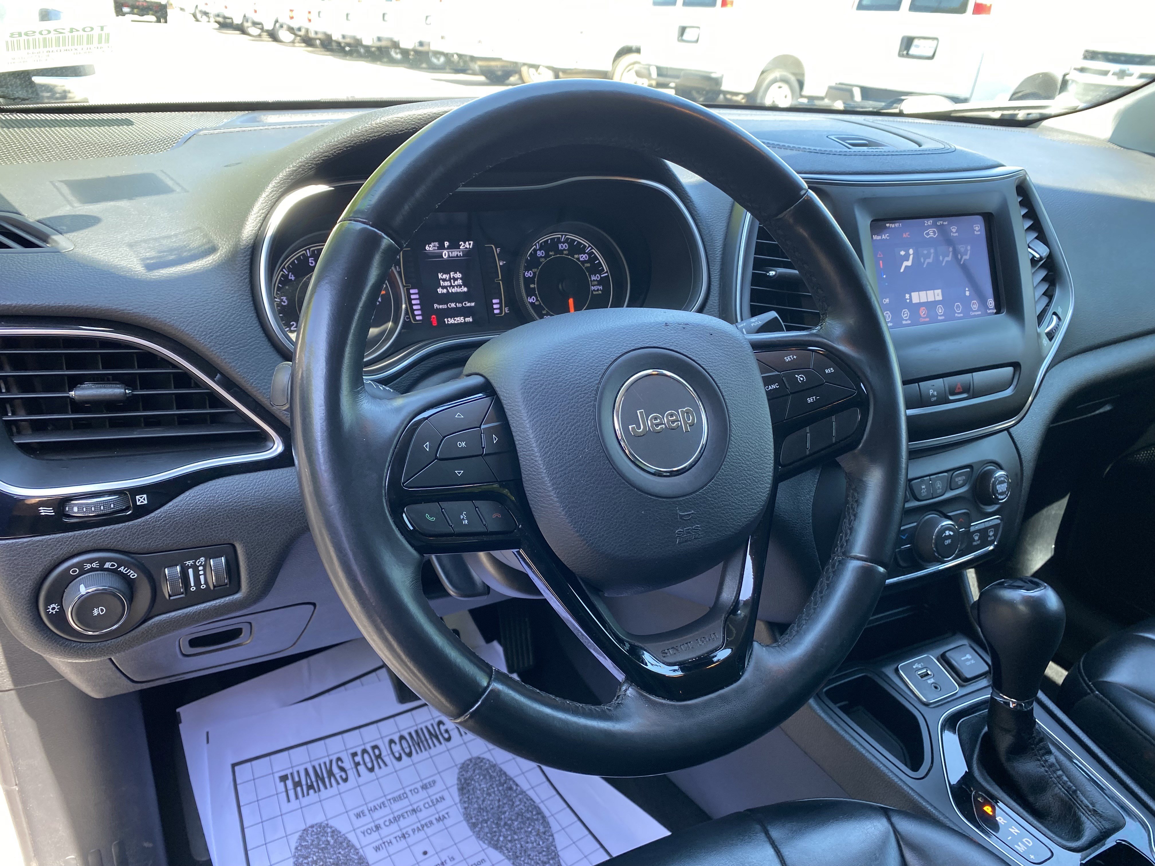 Used 2019 Jeep Cherokee Latitude Plus image 17
