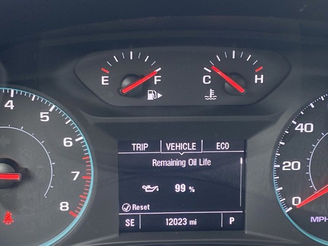 Used 2025 Chevrolet Malibu RS image 3