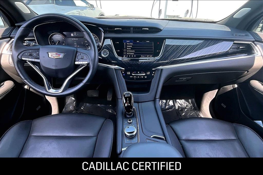 Certified 2024 Cadillac XT6 Premium Luxury w/ LPO, Floor Liner Package AWD/4WD image 14