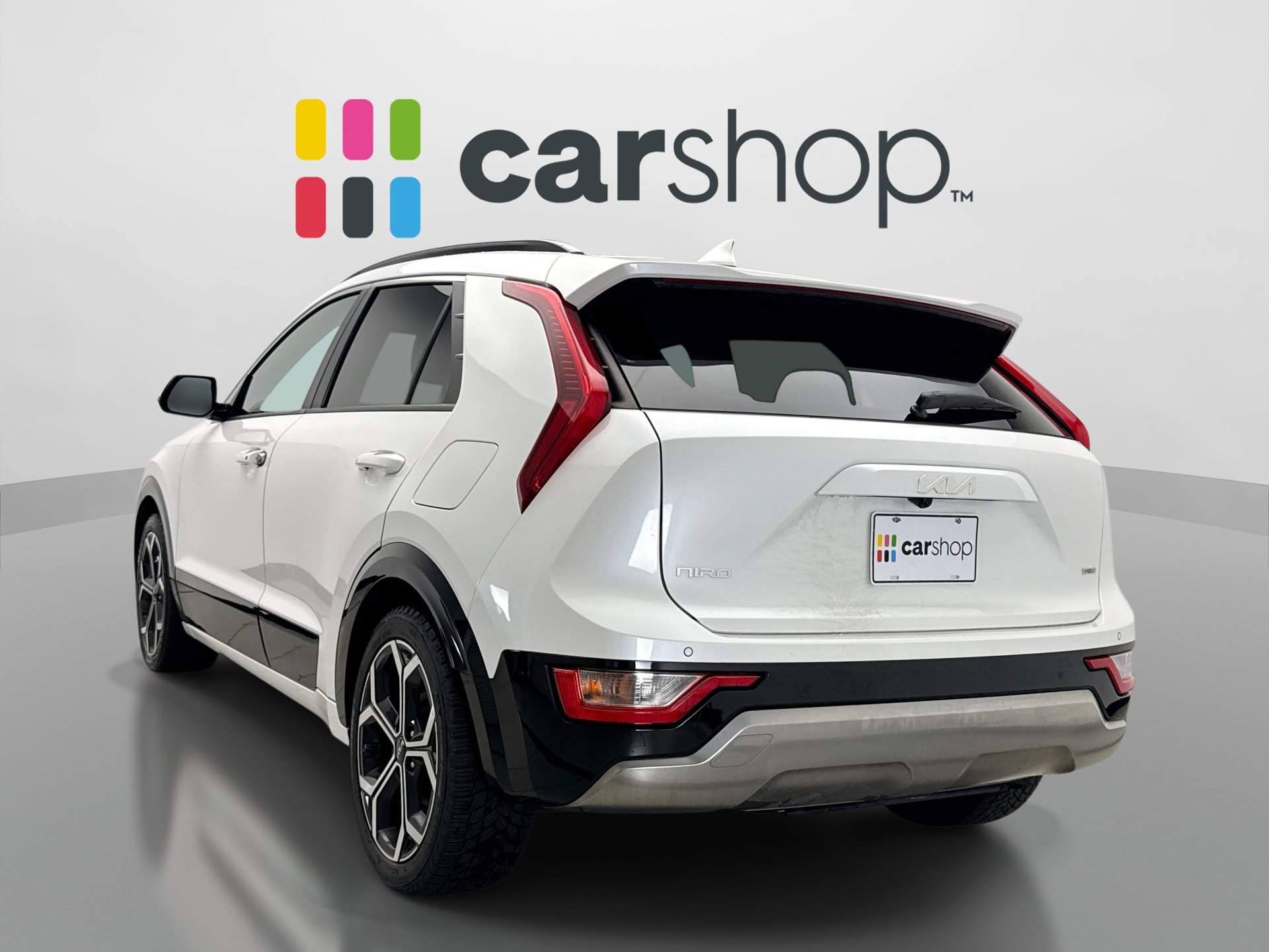 Used 2023 Kia Niro EX Touring FWD image 3