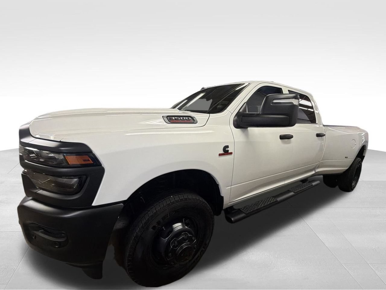 New 2026 RAM 3500 Tradesman AWD/4WD image 2