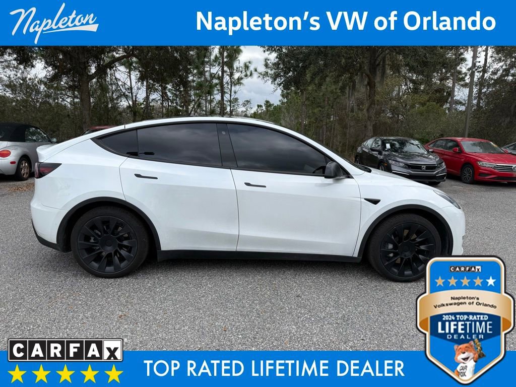 Used 2020 Tesla Model Y Long Range image 12