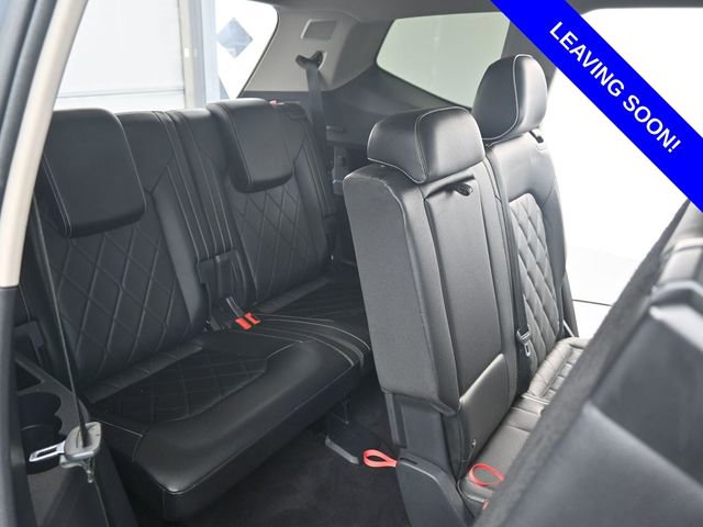 Used 2024 Volkswagen Atlas SEL Premium R-Line AWD/4WD image 18