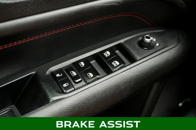 Used 2023 Jeep Compass Trailhawk image 29