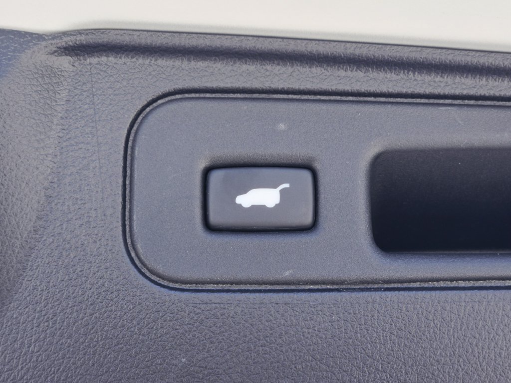 Certified 2024 Honda Passport EX-L image 19