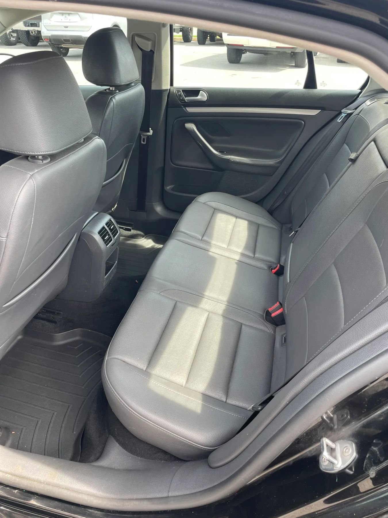 Used 2008 Volkswagen Jetta SE image 34
