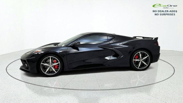 Used 2022 Chevrolet Corvette Stingray Premium Cpe w/ Z51 Performance Package RWD image 5