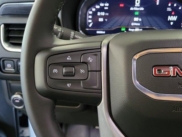 Used 2024 GMC Yukon SLT RWD image 24