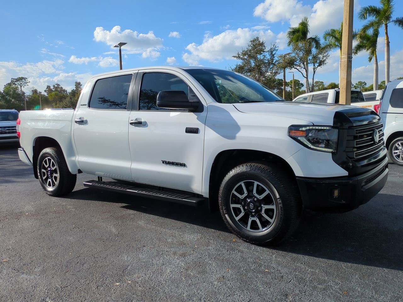 Used 2021 Toyota Tundra Limited image 2