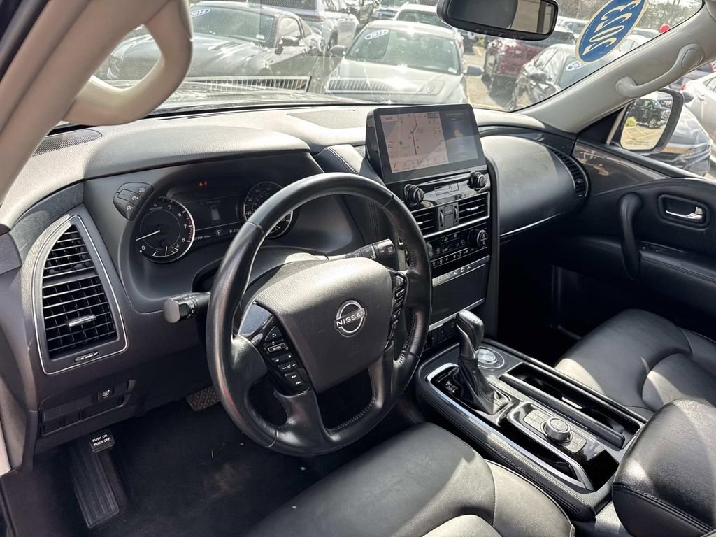Used 2023 Nissan Armada SV image 19