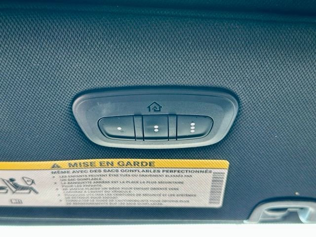 Used 2020 Chrysler Pacifica Limited w/ Advanced Safetytec Group FWD image 41